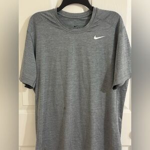 Nike Dri Fit Men’s Gray Activewear T-Shirt XL